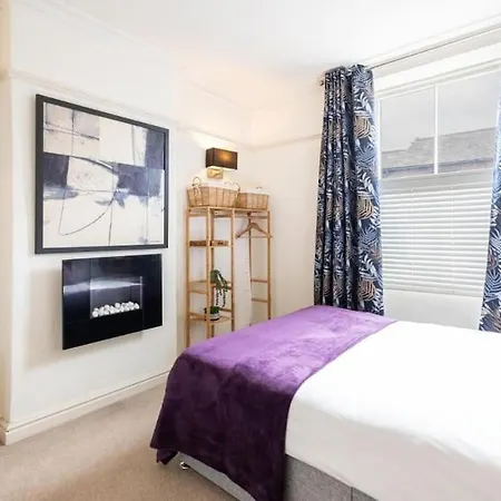 Hampton Manor House شقة